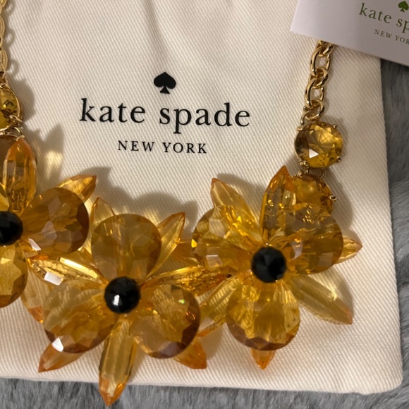 Kate Spade Brilliant Blooming Flower Necklace - Picture 2 of 10